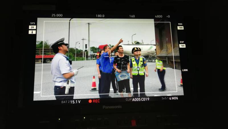 积石山TVC拍摄：用专业镜头助力品牌曝光，让广告触达更多目标用户！