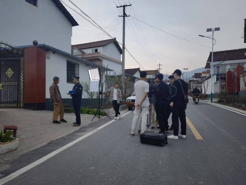 积石山TVC制作：多版本适配全渠道投放，让广告发挥最大价值！